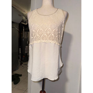 Summer shirt sleeveless sz xs cream crochet zipper silky